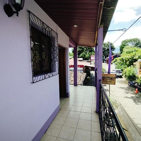 The Landing Hotel And Restaurant Moyogalpa Exterior foto