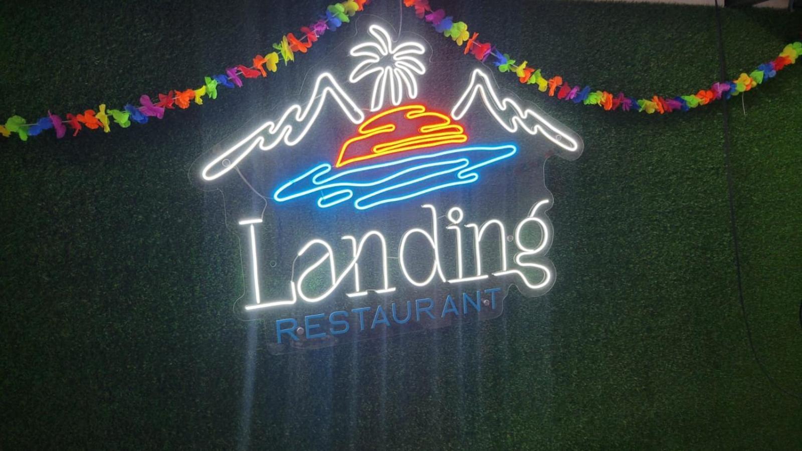 The Landing Hotel And Restaurant Moyogalpa Exterior foto